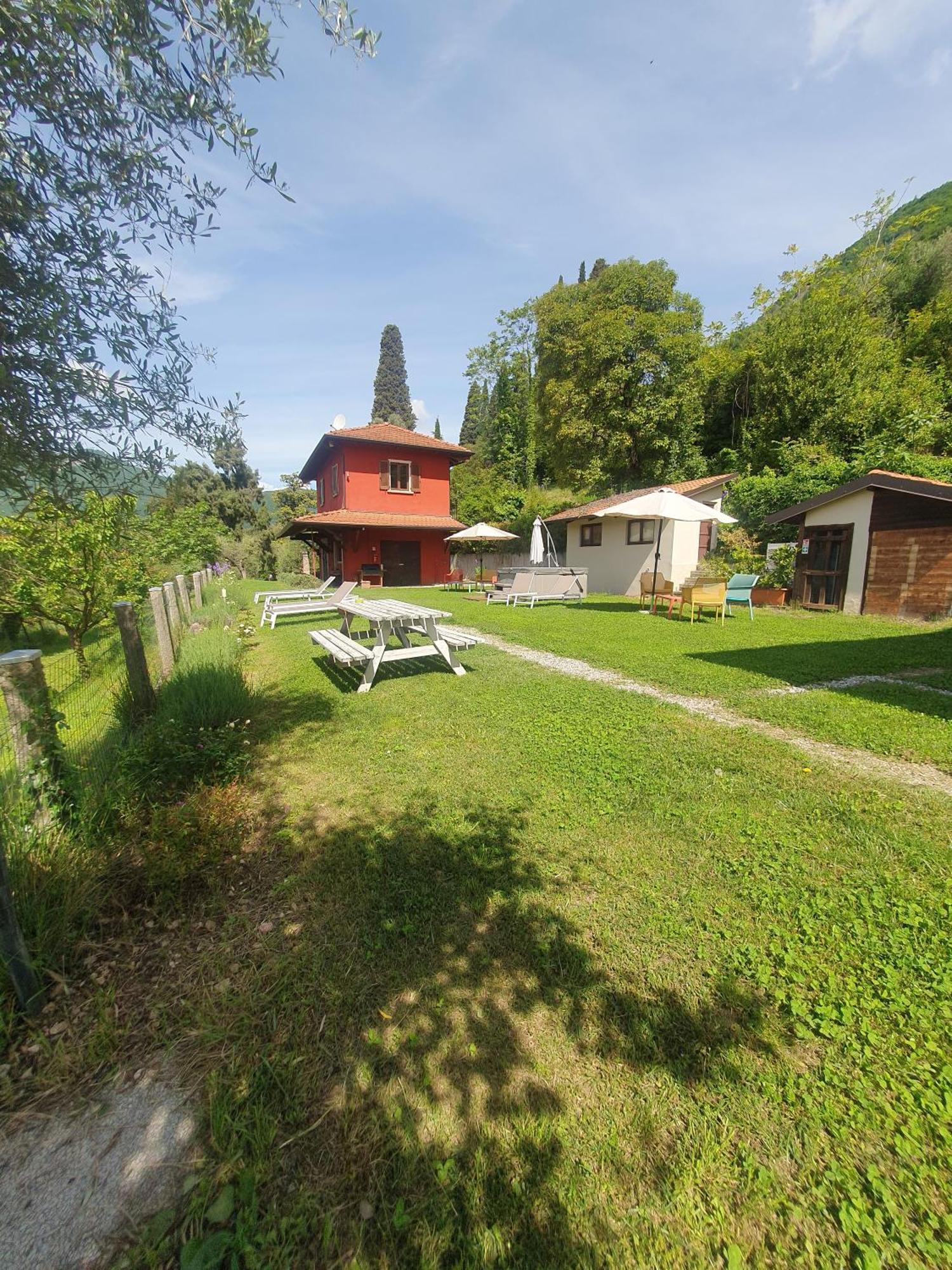 Agriturismo Podere Nigriano Salo Exterior photo